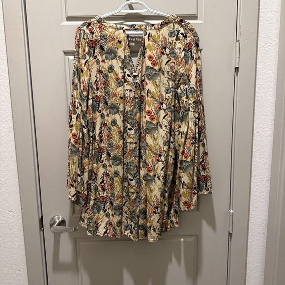 Umgee USA Boho Floral Peasant Blouse Womens Large Crochet Neck Tunic 3/4 Sleeve - Picture 3 of 11